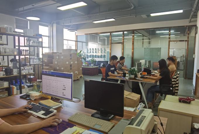 Home Batería Esterilizador de luz UVC Smart Desinfectante de cepillo de dientes montado en la pared 12