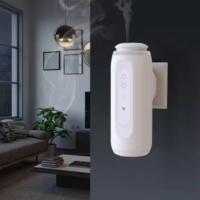 Materiales plásticos Máquinas difusoras de aroma 300cbm 100ml Enchufe colgante Blanco