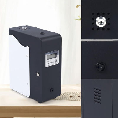 12V de salida 200ml de capacidad de aceite Difusor de aroma con 300m3 de salida de niebla y 7 colores de luz LED